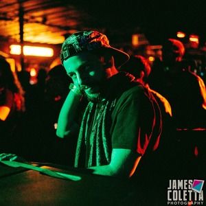 Meet your Posher, Niko